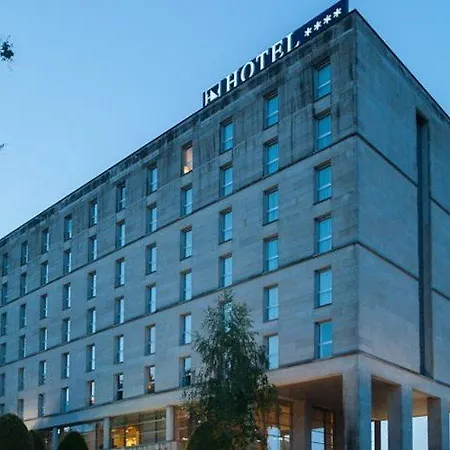 Tryp San Lazaro Hotel